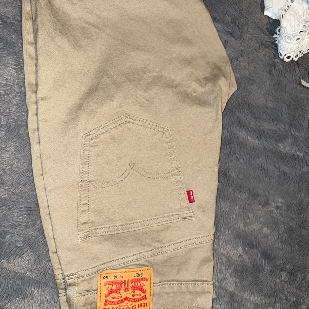 Levi's Khaki Pants